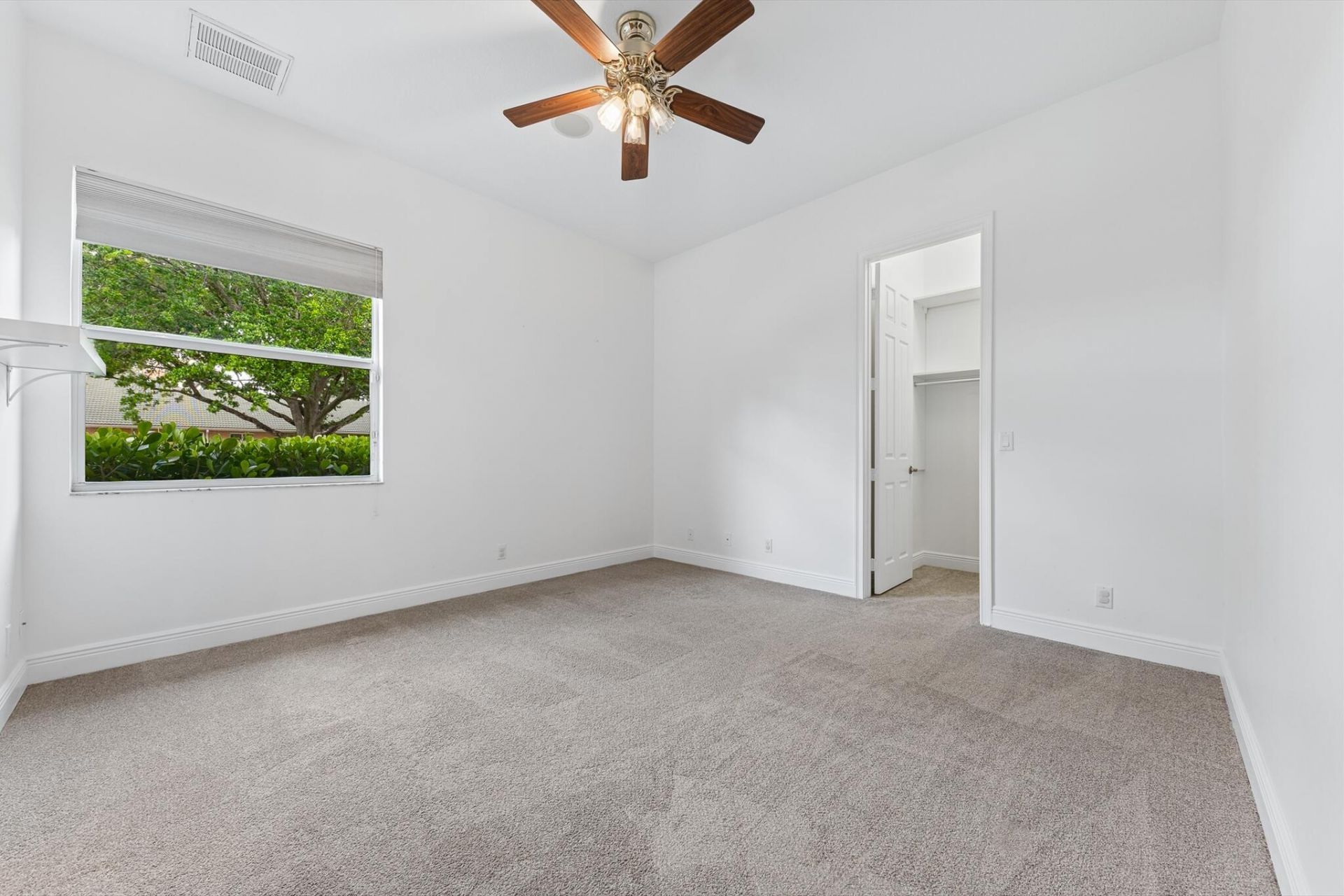 8717 Estate Drive, West Palm Beach, FL 33411 Photo