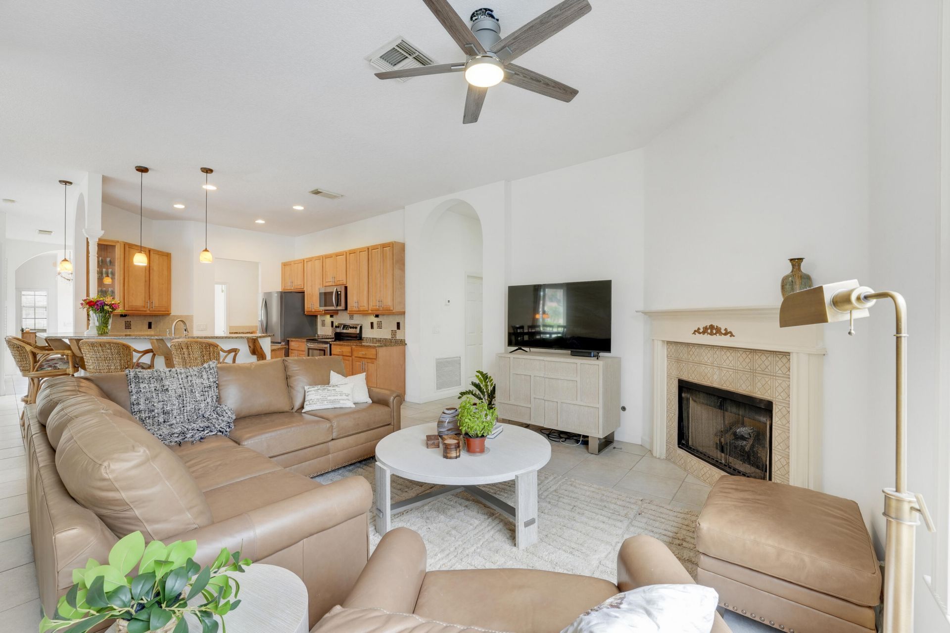 573 SW Saint Kitts Cove, Port Saint Lucie, FL 34986 Photo