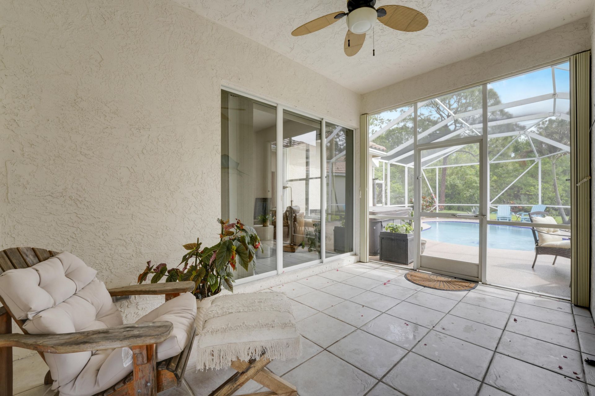 573 SW Saint Kitts Cove, Port Saint Lucie, FL 34986 Photo