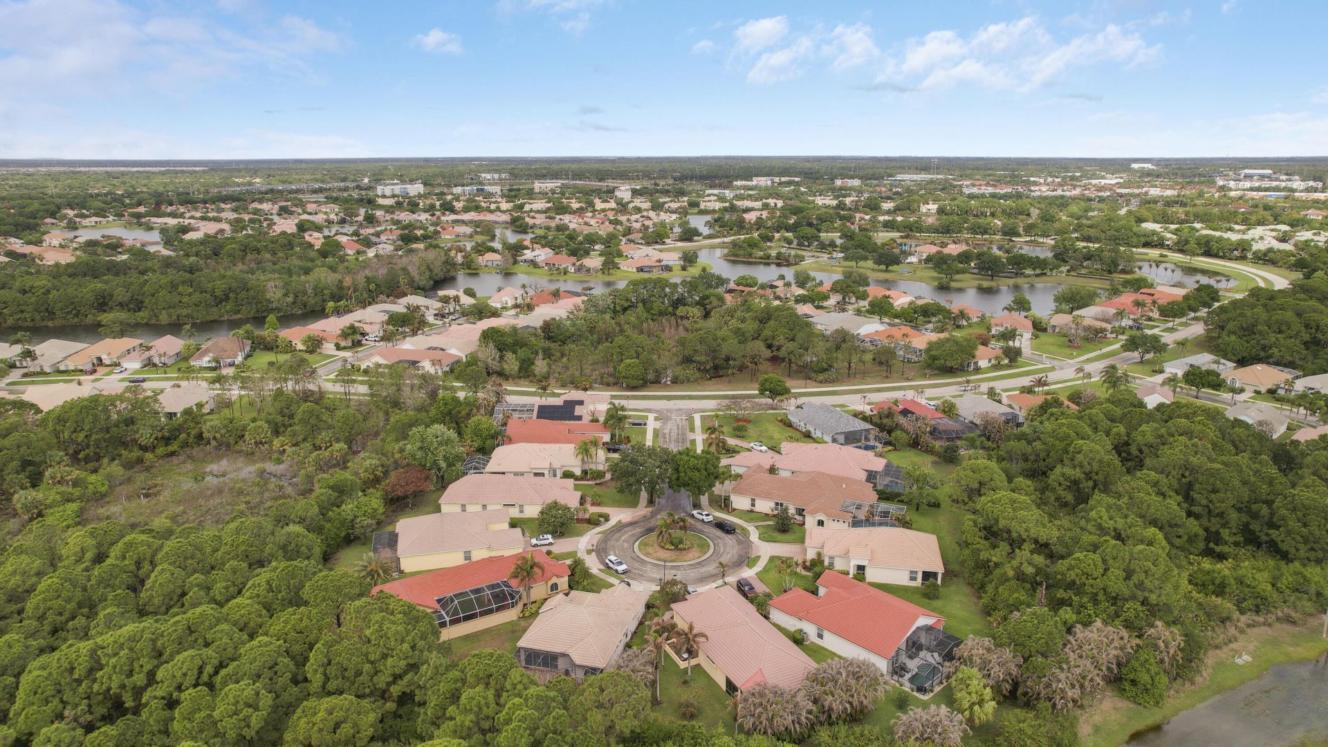 573 SW Saint Kitts Cove, Port Saint Lucie, FL 34986 Photo