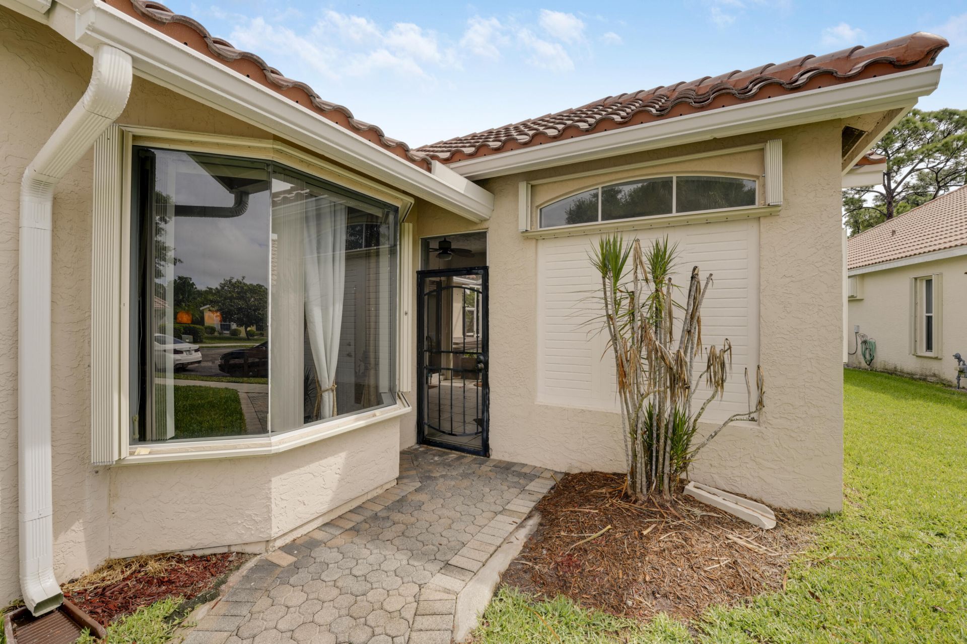 573 SW Saint Kitts Cove, Port Saint Lucie, FL 34986 Photo