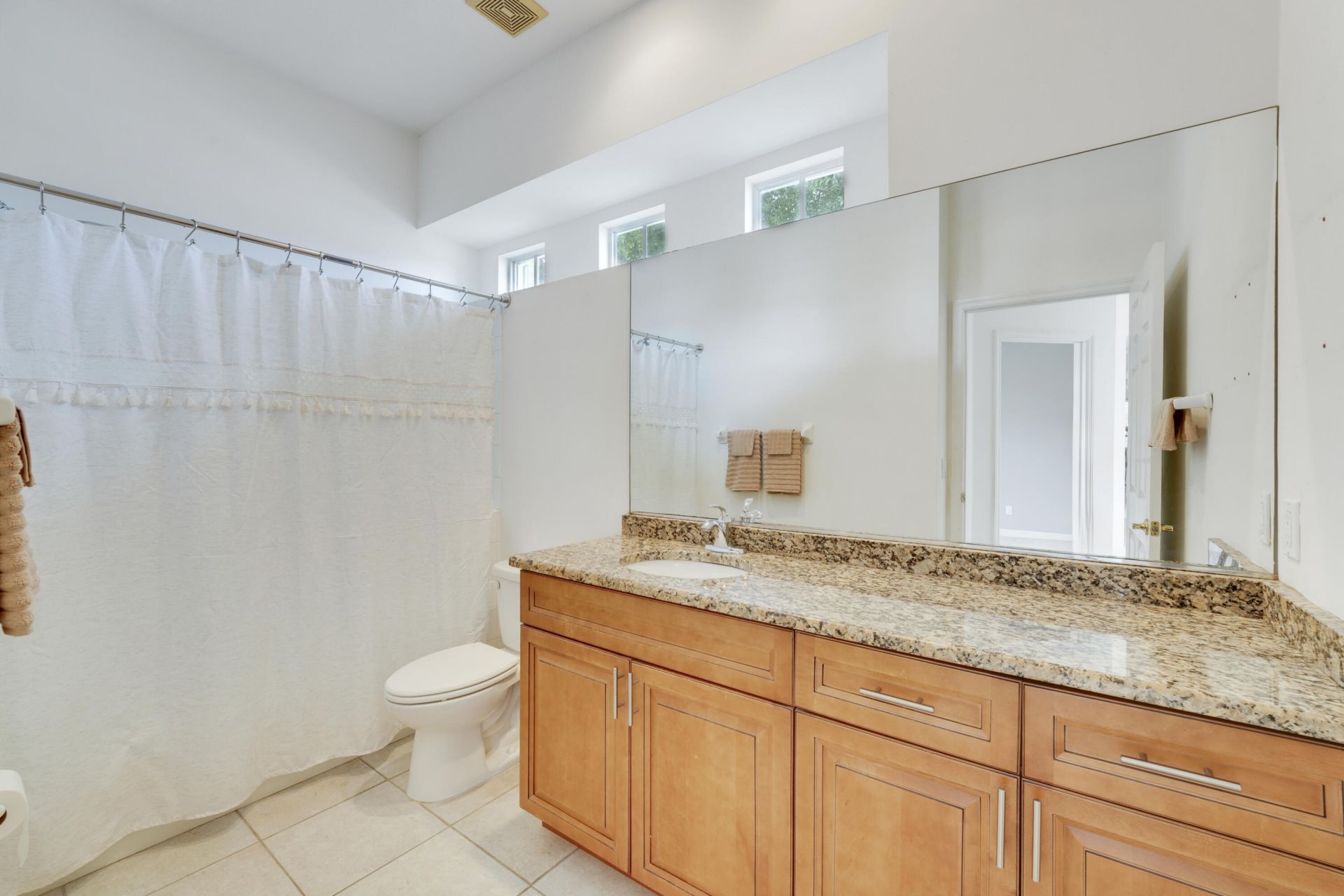 573 SW Saint Kitts Cove, Port Saint Lucie, FL 34986 Photo