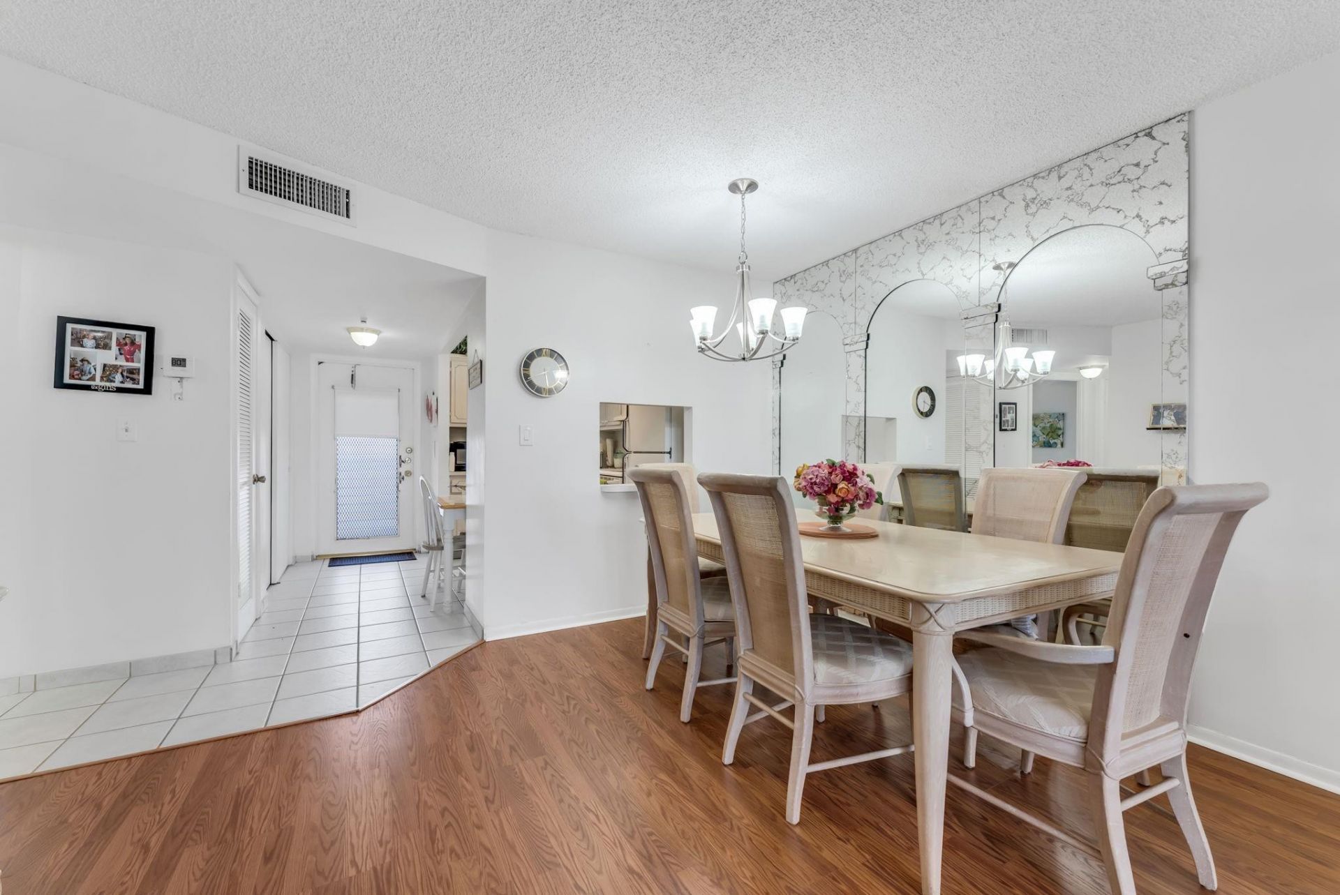 8950 Sunrise Lakes Boulevard, Unit 210, Sunrise, FL 33322 Photo