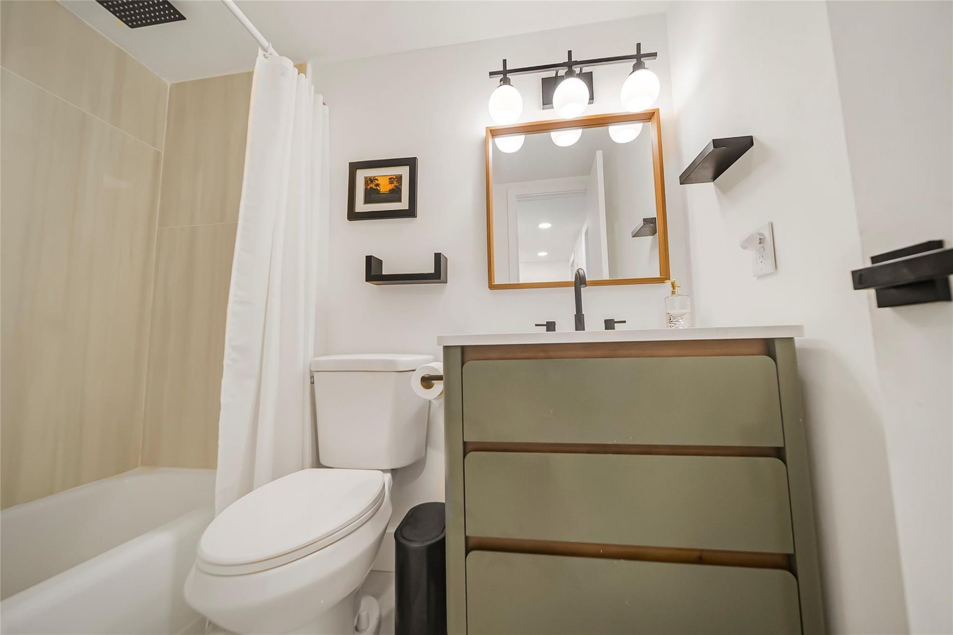 620 Tennis Club Drive, Unit 111, Fort Lauderdale, FL 33311 Photo