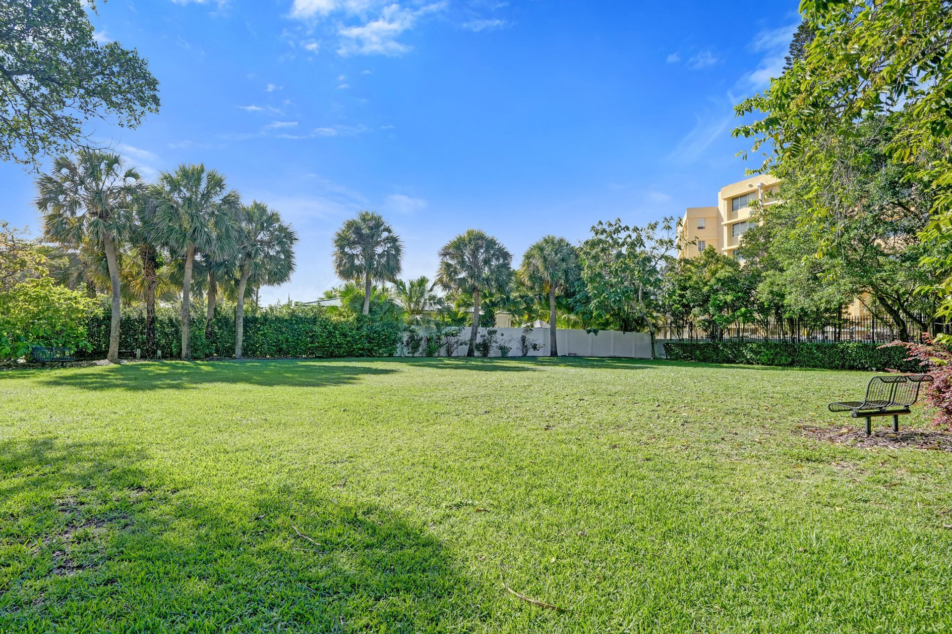 738 Middle River Drive, Fort Lauderdale, FL 33304 Photo