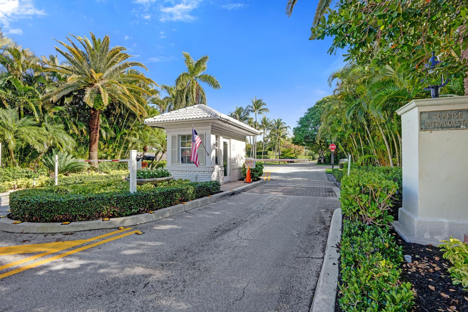 738 Middle River Drive, Fort Lauderdale, FL 33304 Photo