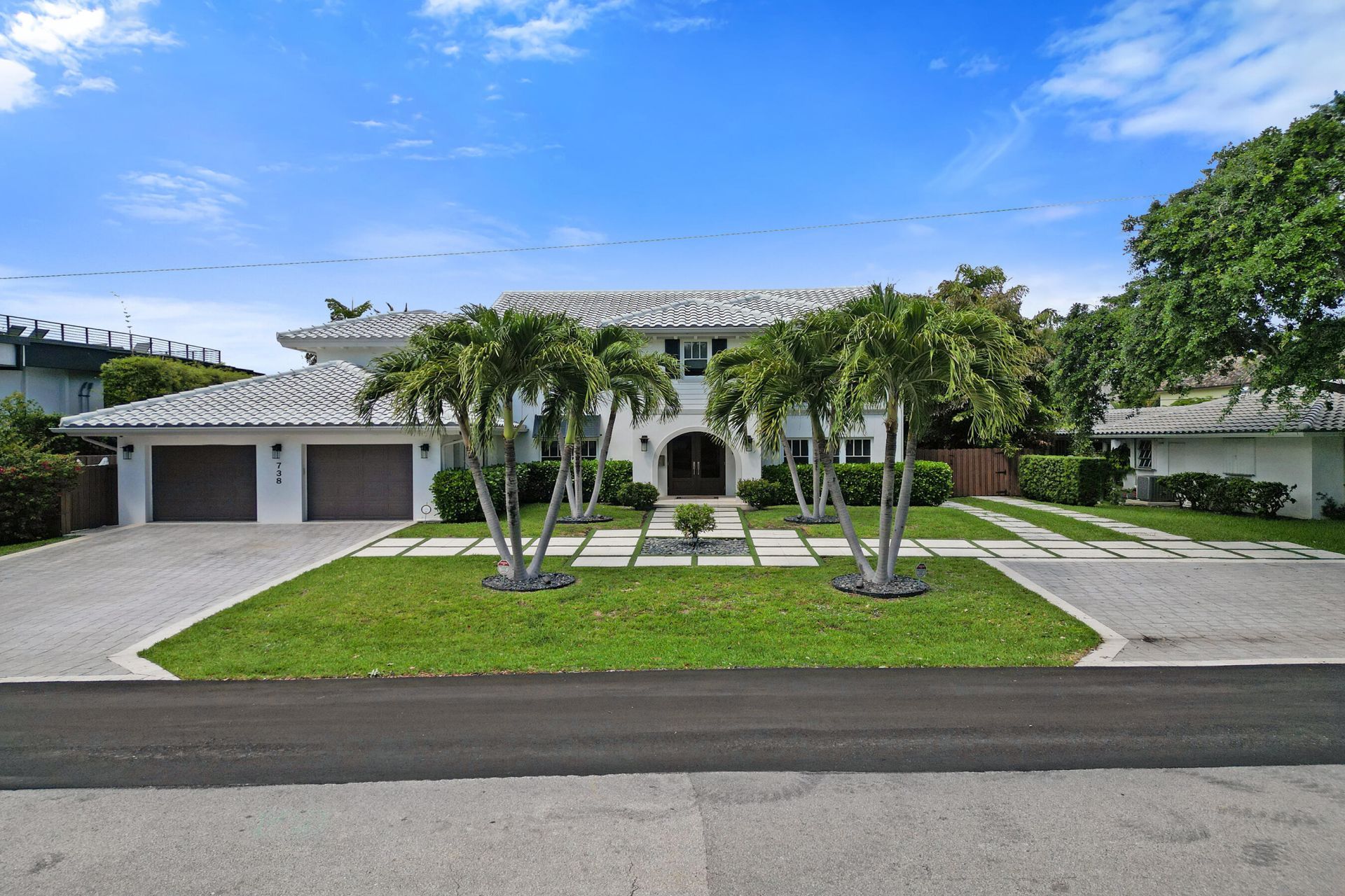 738 Middle River Drive, Fort Lauderdale, FL 33304 Photo