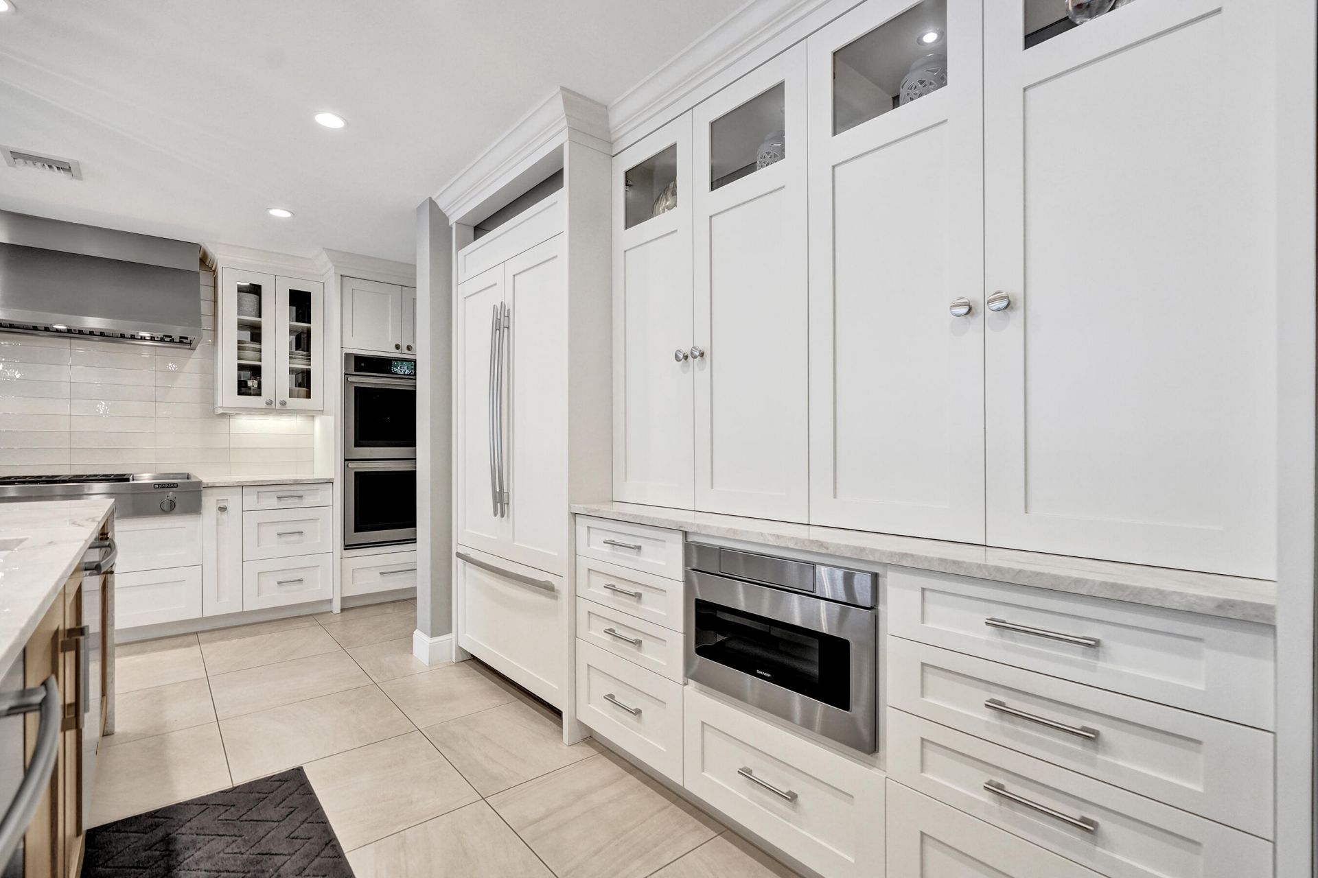 738 Middle River Drive, Fort Lauderdale, FL 33304 Photo