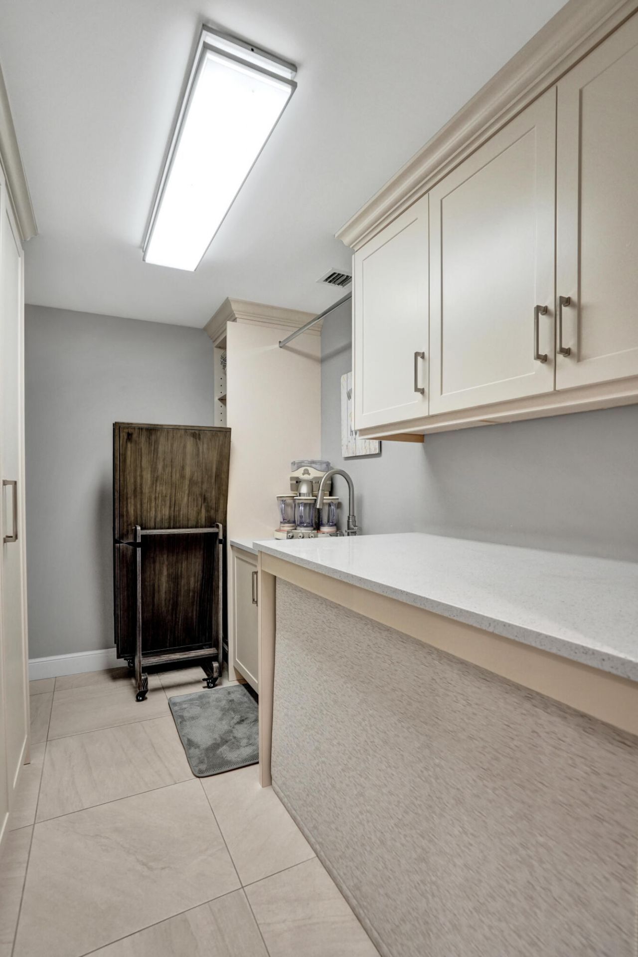 738 Middle River Drive, Fort Lauderdale, FL 33304 Photo