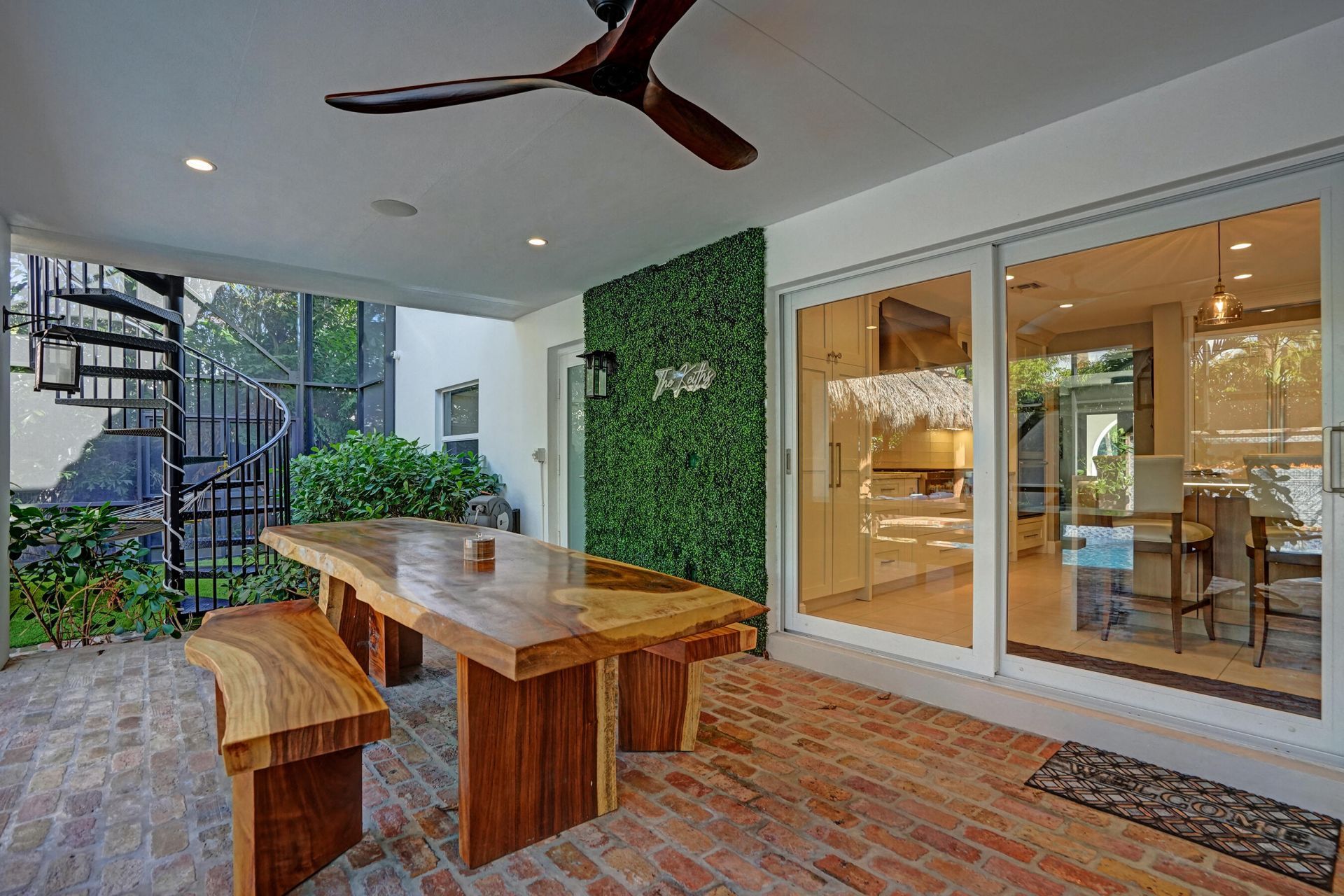 738 Middle River Drive, Fort Lauderdale, FL 33304 Photo