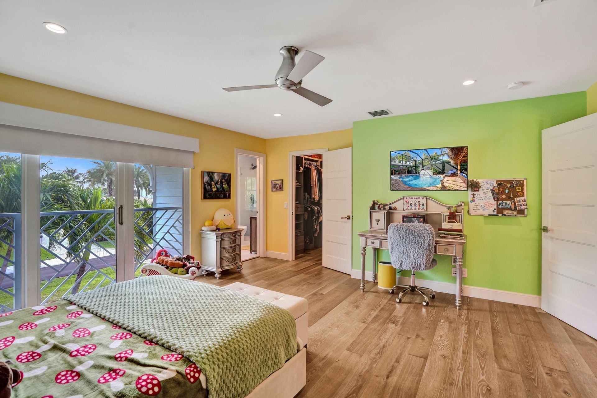 738 Middle River Drive, Fort Lauderdale, FL 33304 Photo