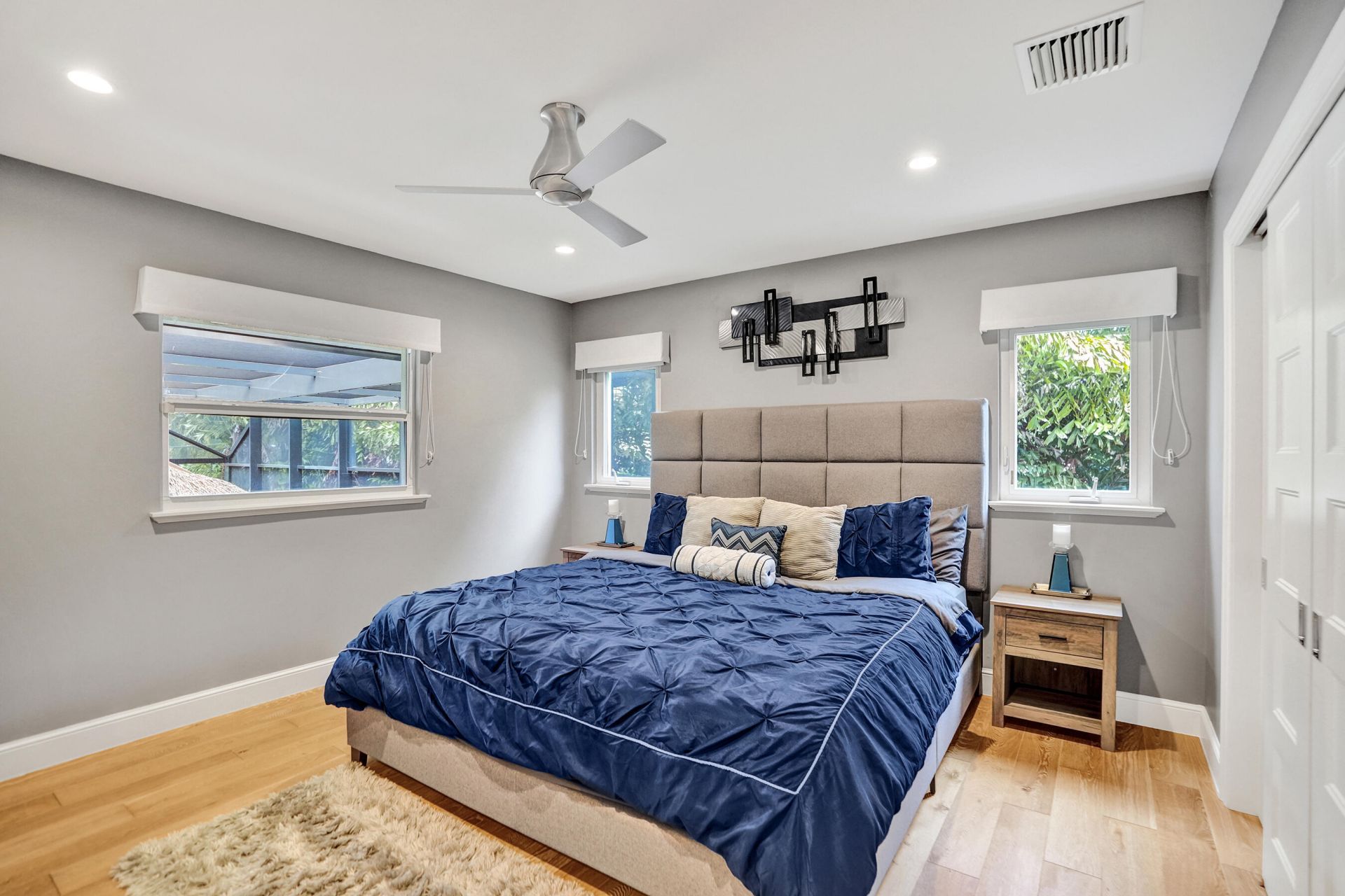 738 Middle River Drive, Fort Lauderdale, FL 33304 Photo