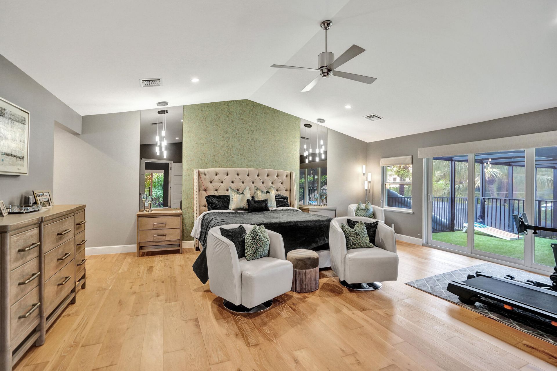 738 Middle River Drive, Fort Lauderdale, FL 33304 Photo