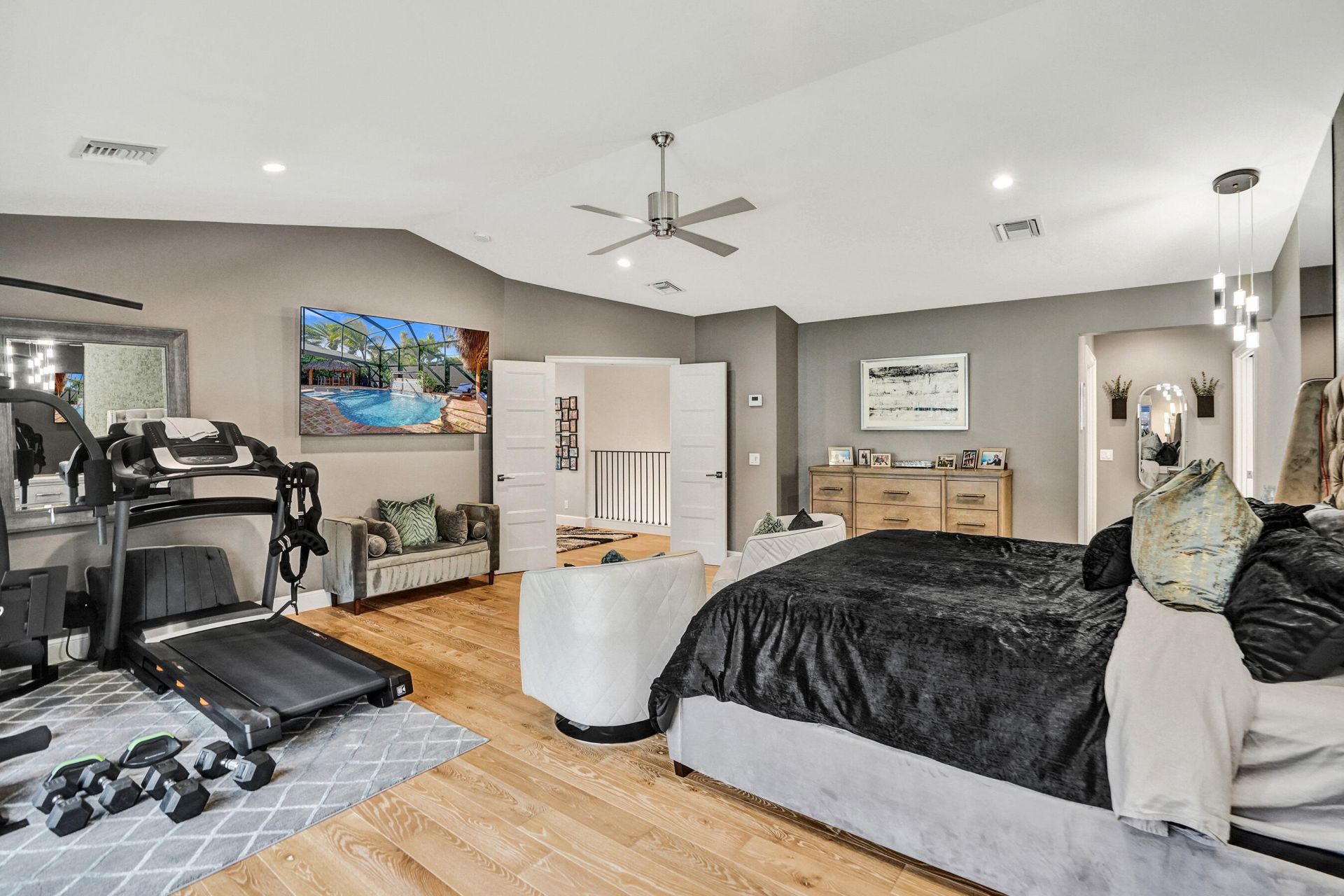 738 Middle River Drive, Fort Lauderdale, FL 33304 Photo