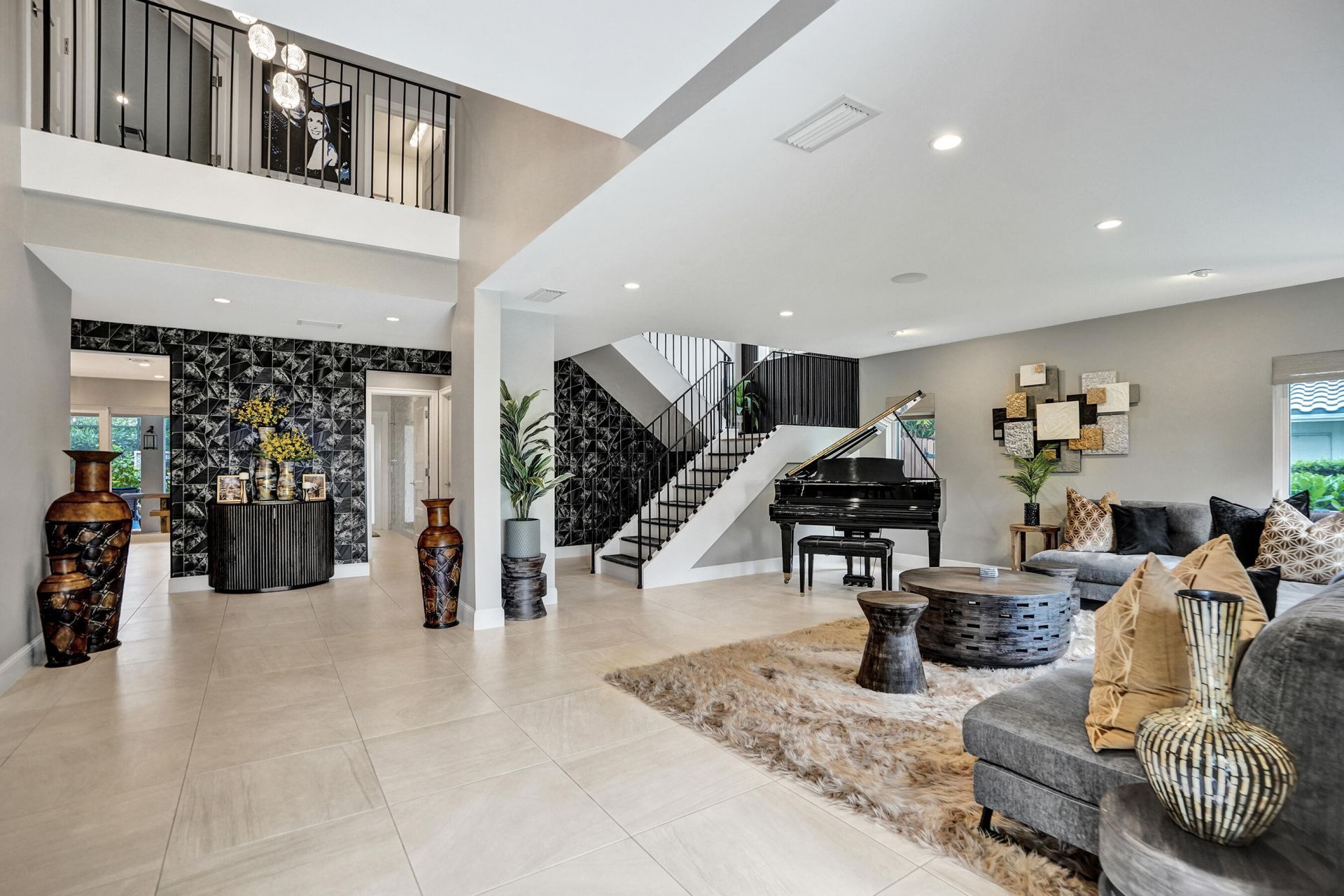 738 Middle River Drive, Fort Lauderdale, FL 33304 Photo