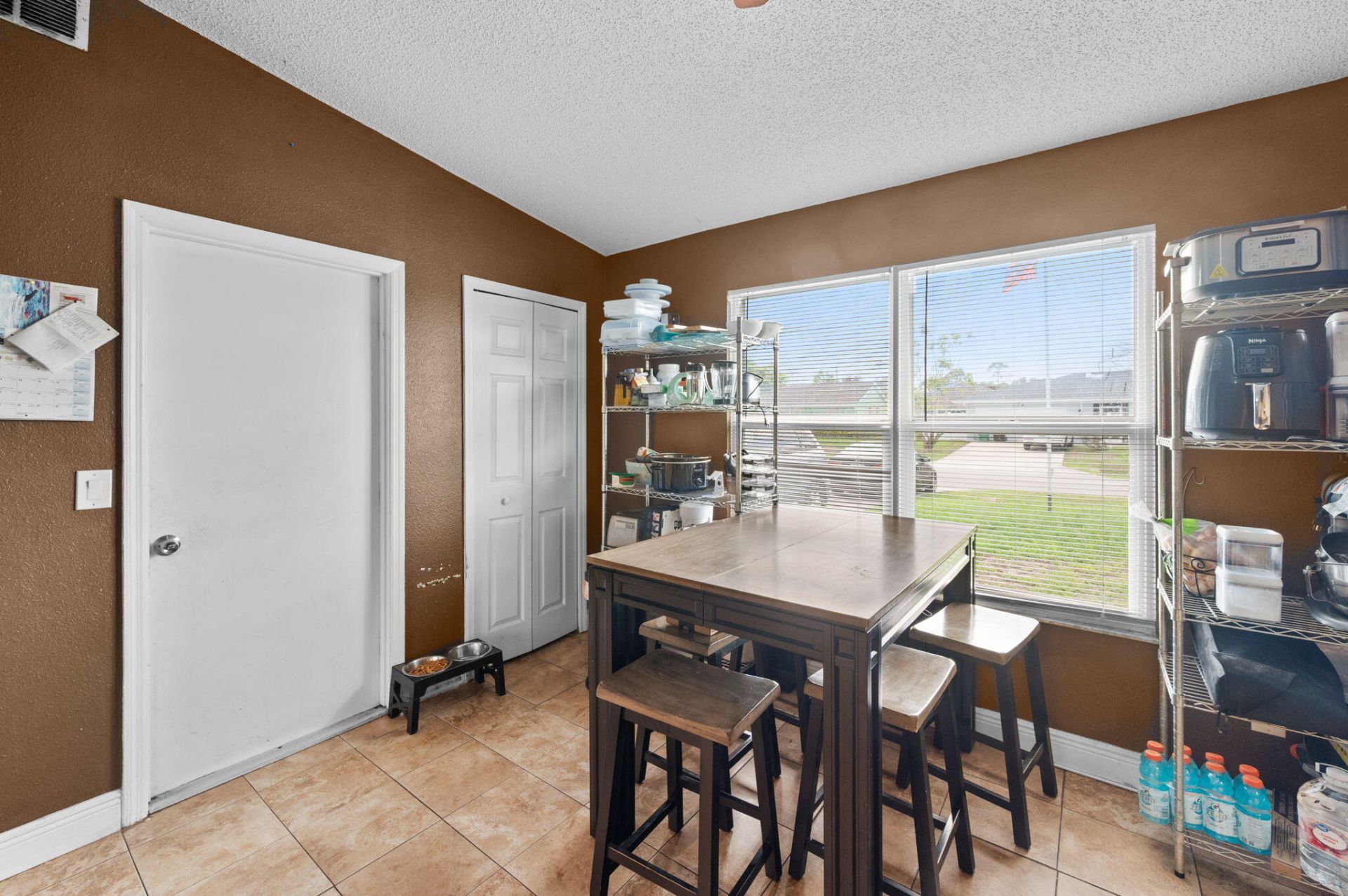 661 NW Kildare Street, Port Saint Lucie, FL 34983 Photo