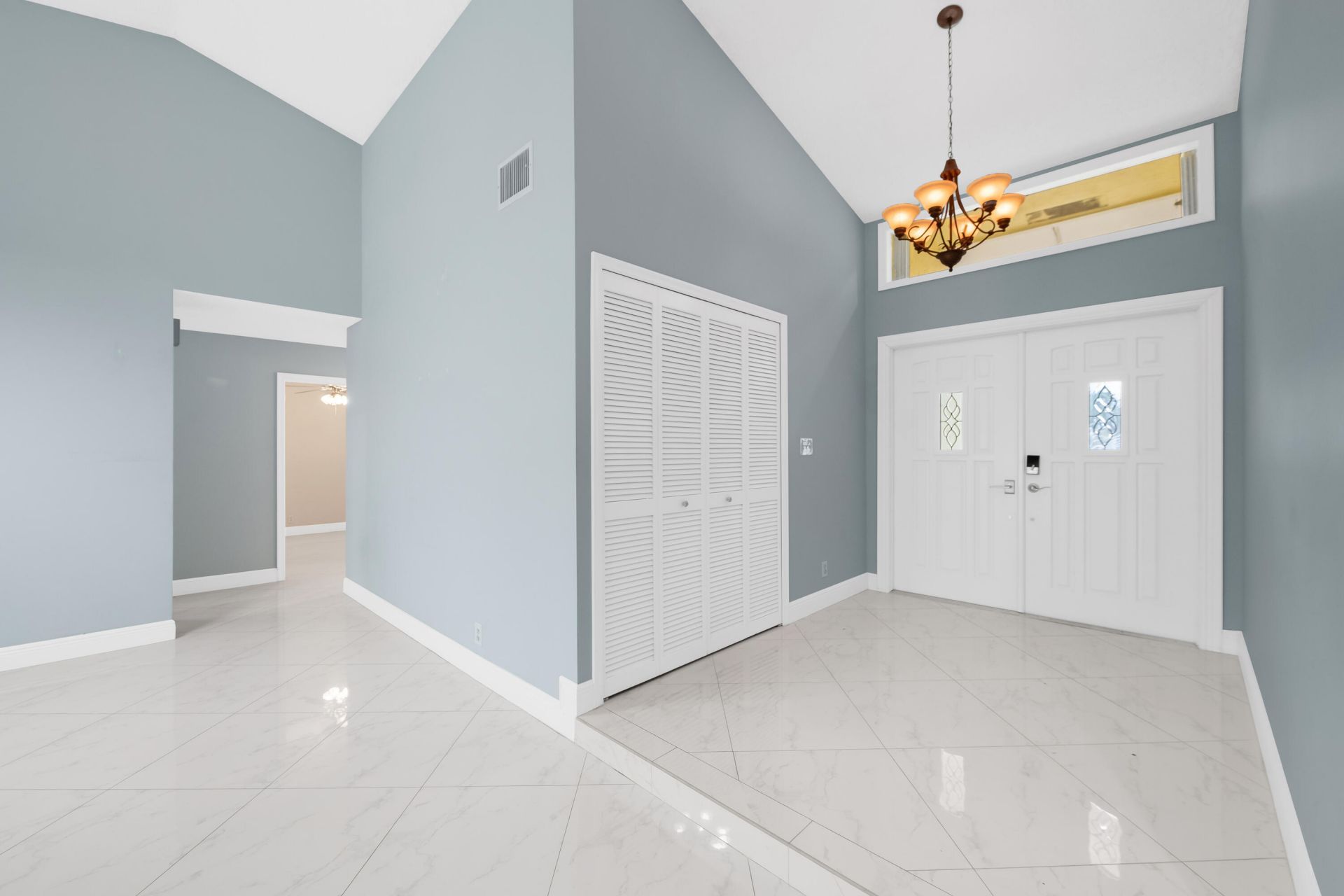 281 N Country Club Boulevard, Boca Raton, FL 33487 Photo