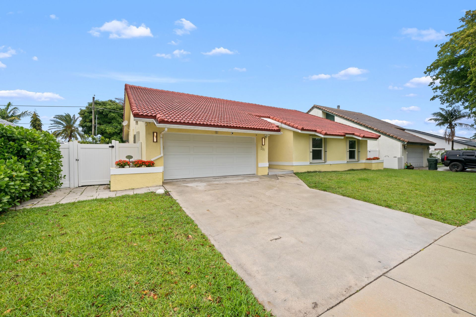 281 N Country Club Boulevard, Boca Raton, FL 33487 Photo