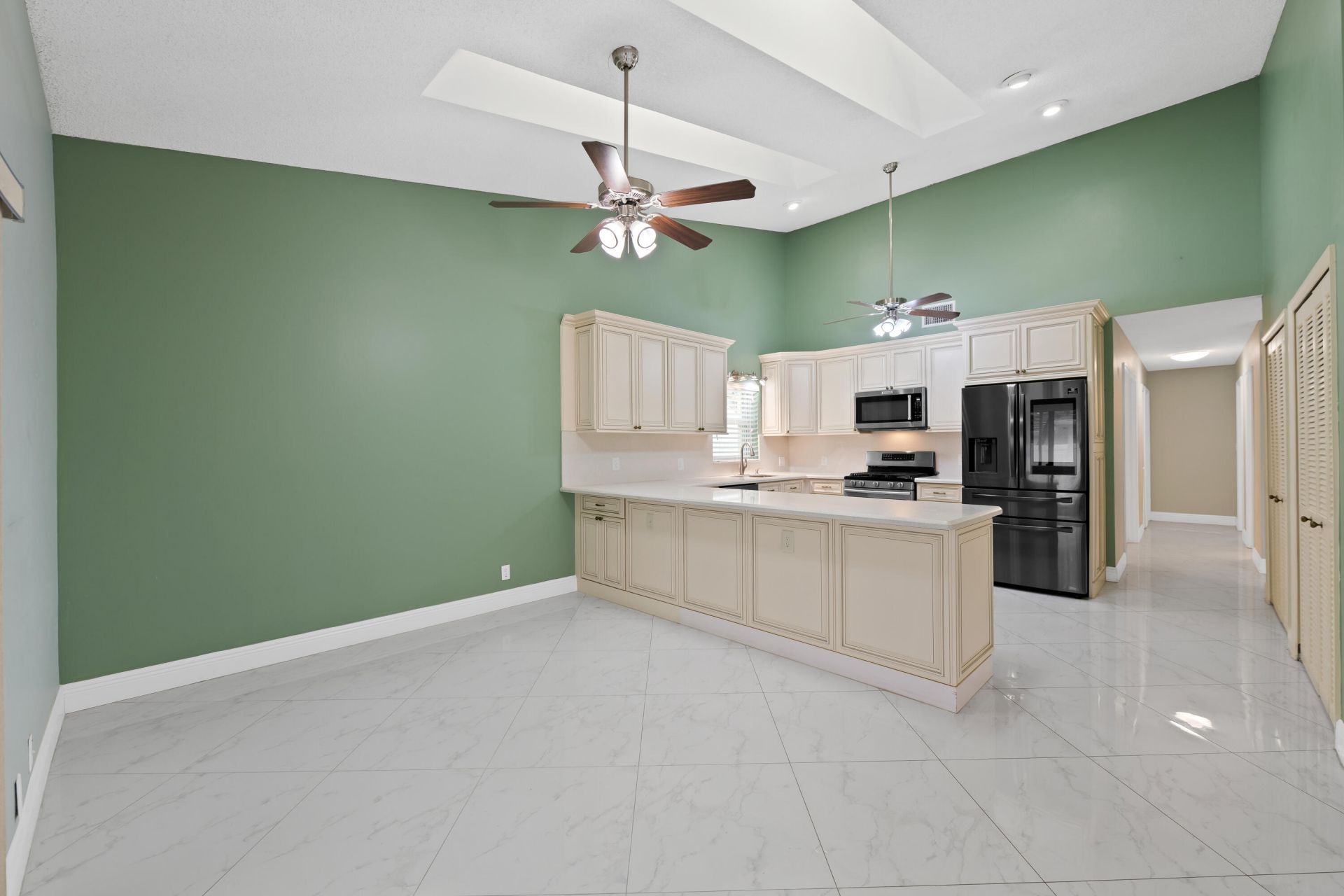 281 N Country Club Boulevard, Boca Raton, FL 33487 Photo