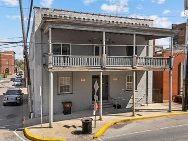 17 W Lexington Avenue, Winchester, KY 40391