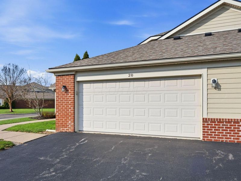 20 Greenhedge Circle, Delaware, OH 43015 Photo 3