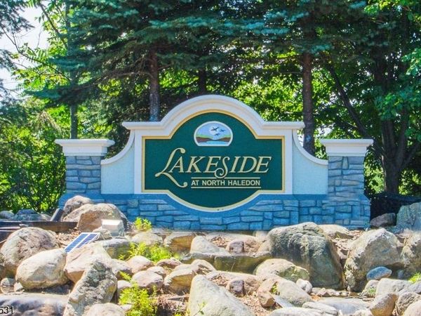 67 Magnolia Way, North Haledon, NJ 07508