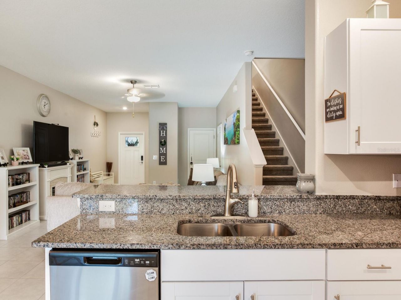 2561 Charlan Court , Holiday, FL 34690 Photo