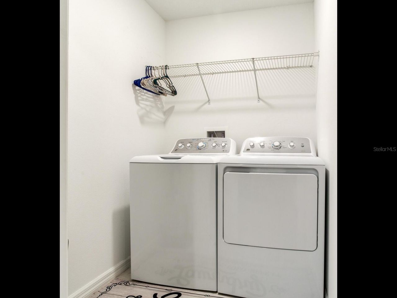 2561 Charlan Court, Holiday, FL 34690 Photo