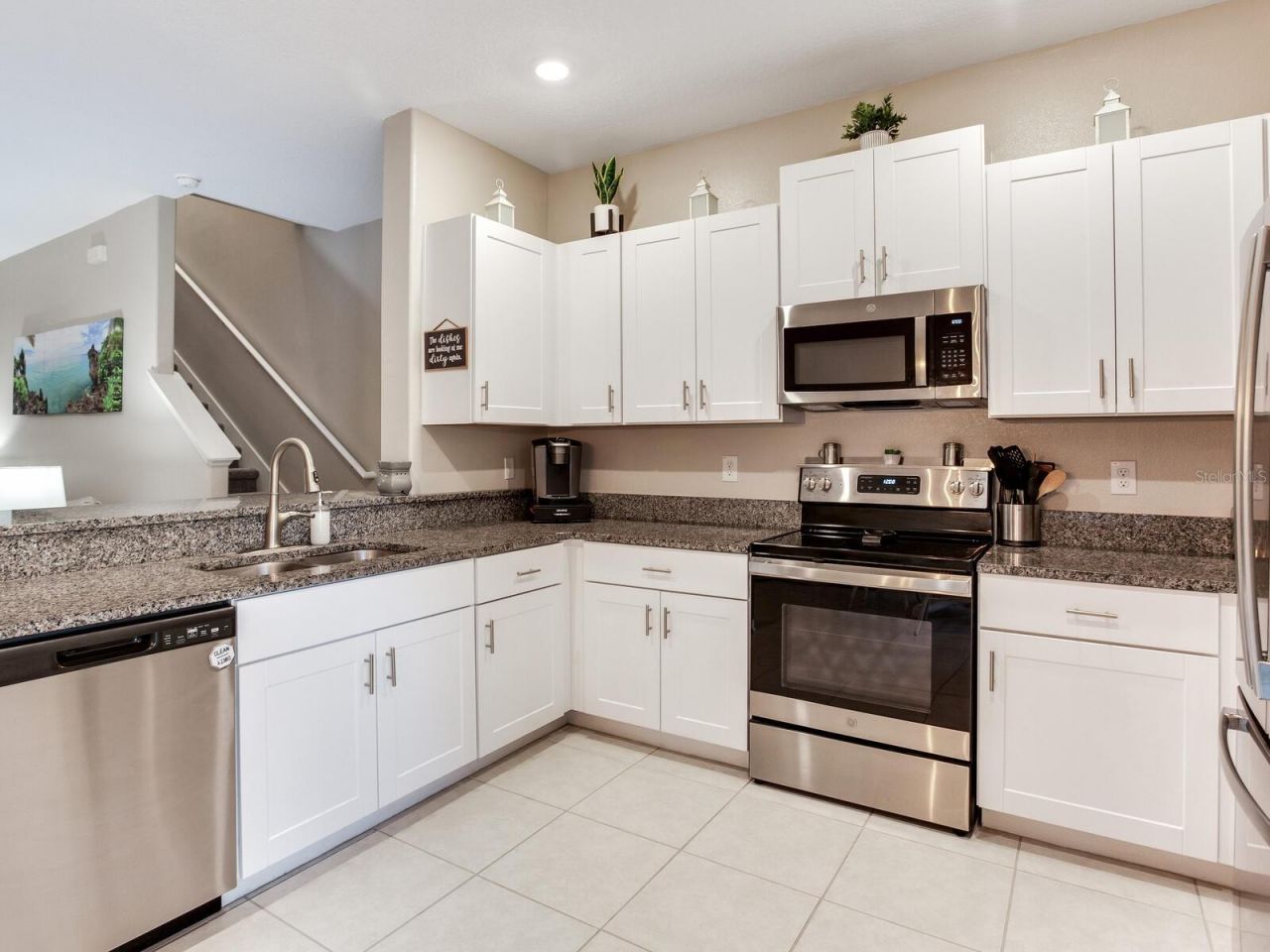 2561 Charlan Court, Holiday, FL 34690 Photo