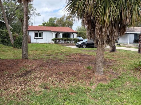 8914 MEMORIAL HIGHWAY , TAMPA, FL 33615