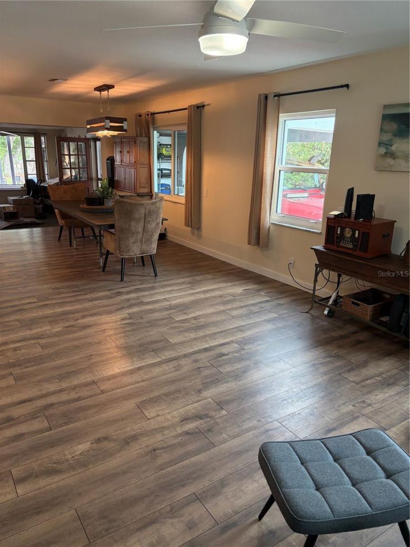 8914 Memorial Highway , Tampa, FL 33615 Photo