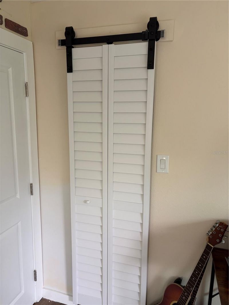 8914 Memorial Highway , Tampa, FL 33615 Photo