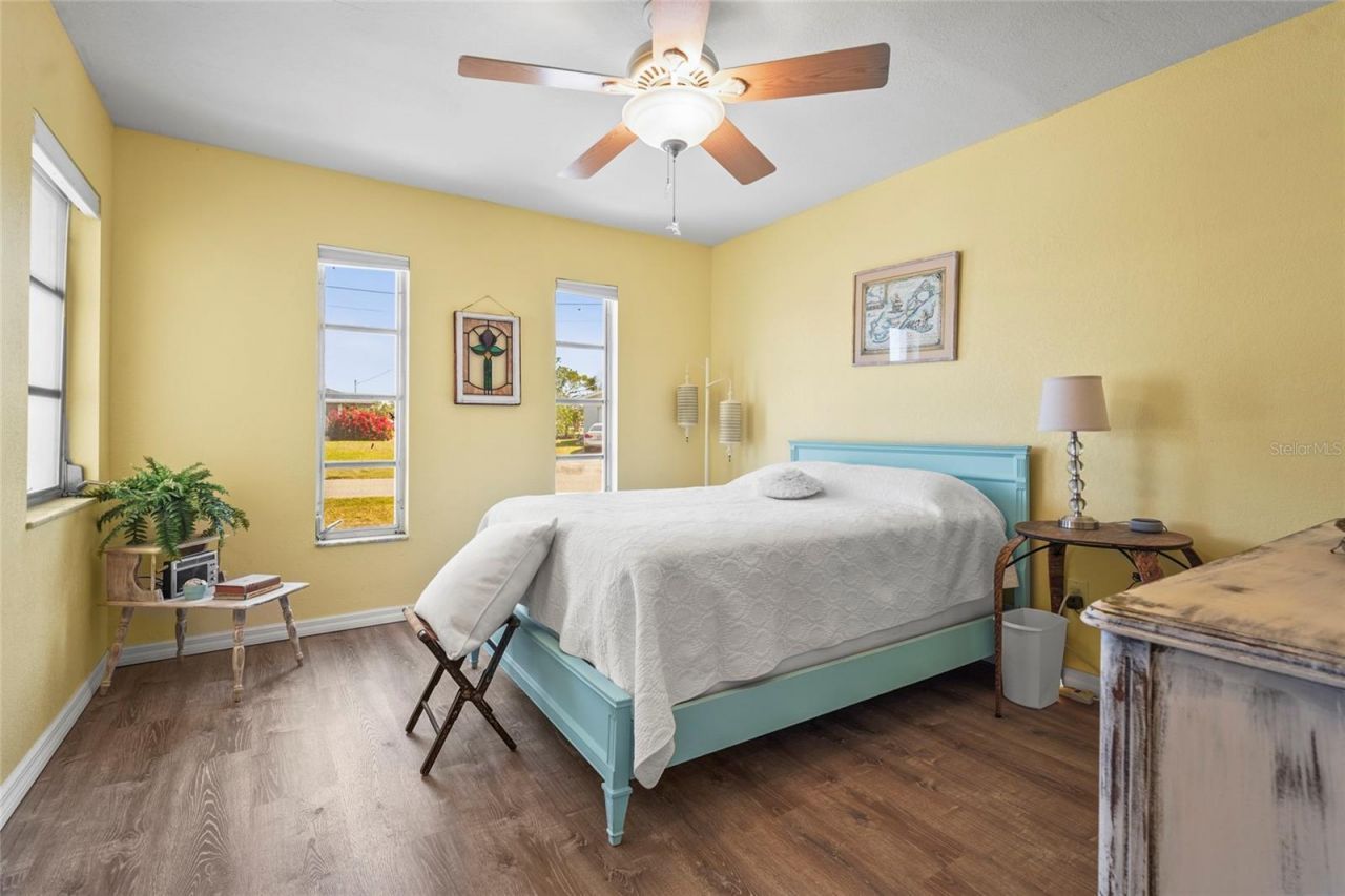 18399 Burkholder Circle, Port Charlotte, FL 33948 Photo