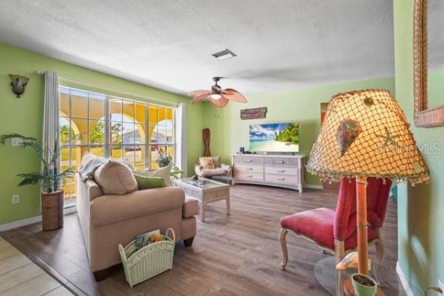 18399 Burkholder Circle, Port Charlotte, FL 33948 Photo