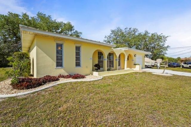 18399 Burkholder Circle, Port Charlotte, FL 33948 Photo