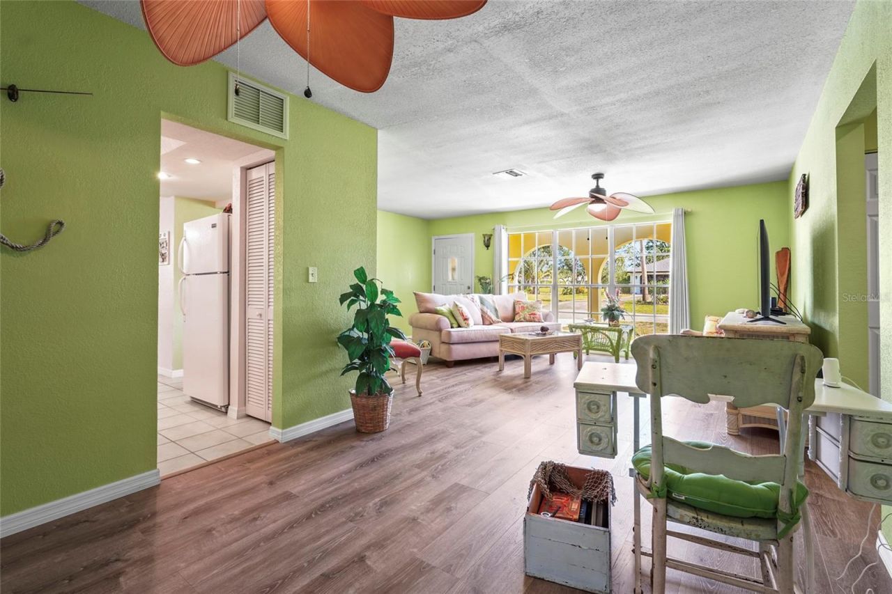 18399 Burkholder Circle, Port Charlotte, FL 33948 Photo