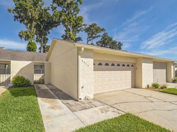 2249 CYPRESS COVE DRIVE , Unit E-3, TAVARES, FL 32778