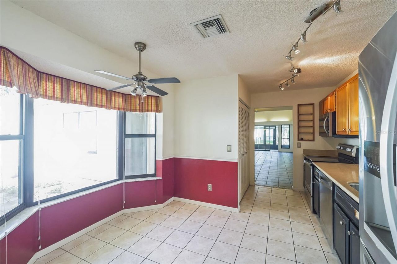 2249 Cypress Cove Drive , Unit E-3, Tavares, FL 32778 Photo