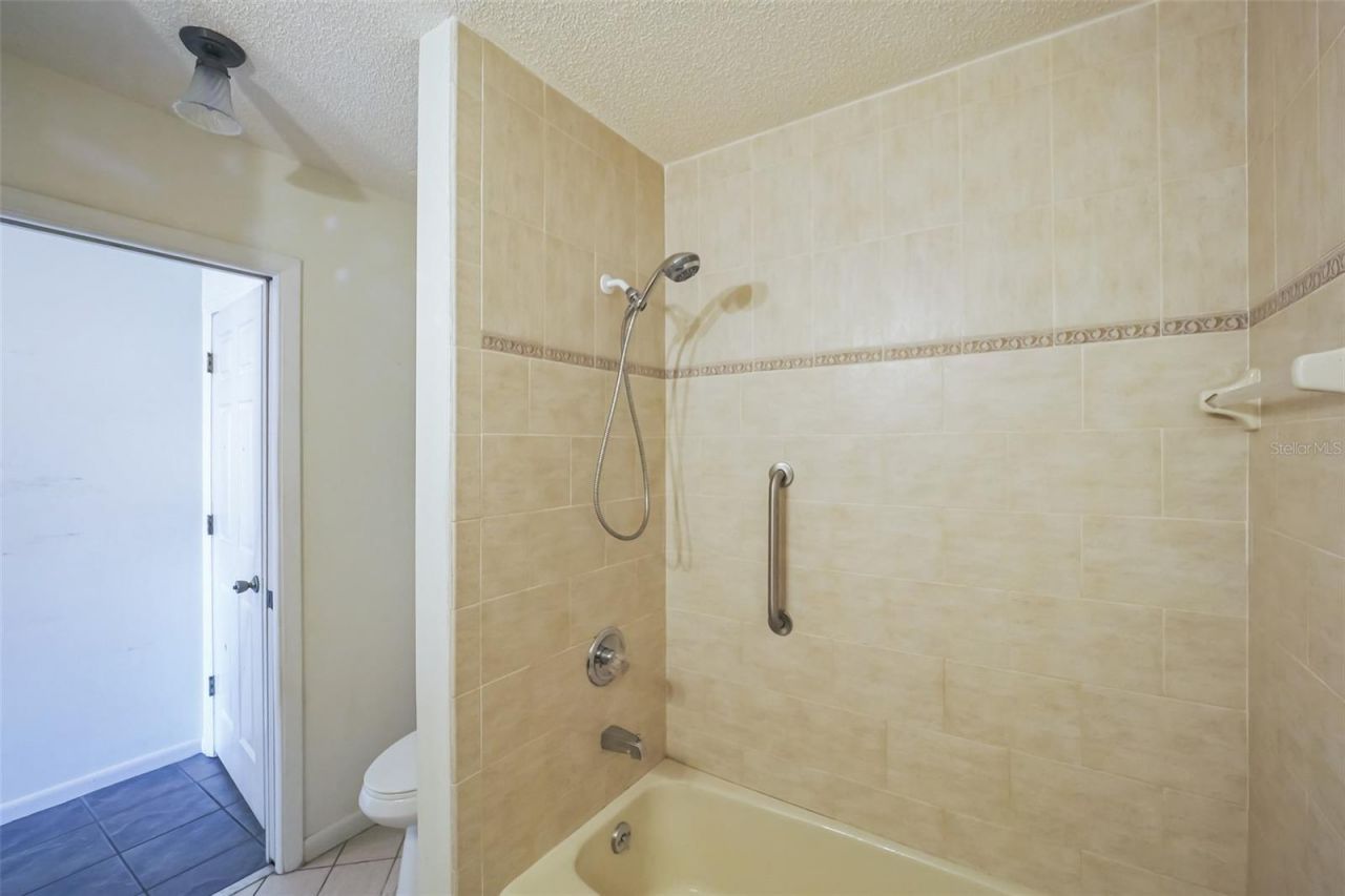 2249 Cypress Cove Drive , Unit E-3, Tavares, FL 32778 Photo