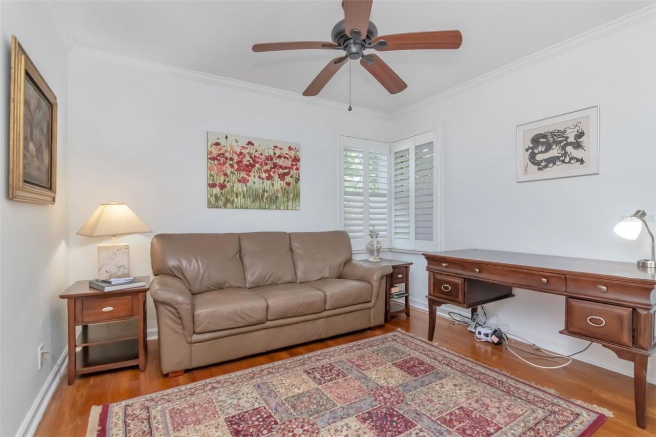 135 25th Avenue Ne, Saint Petersburg, FL 33704 Photo