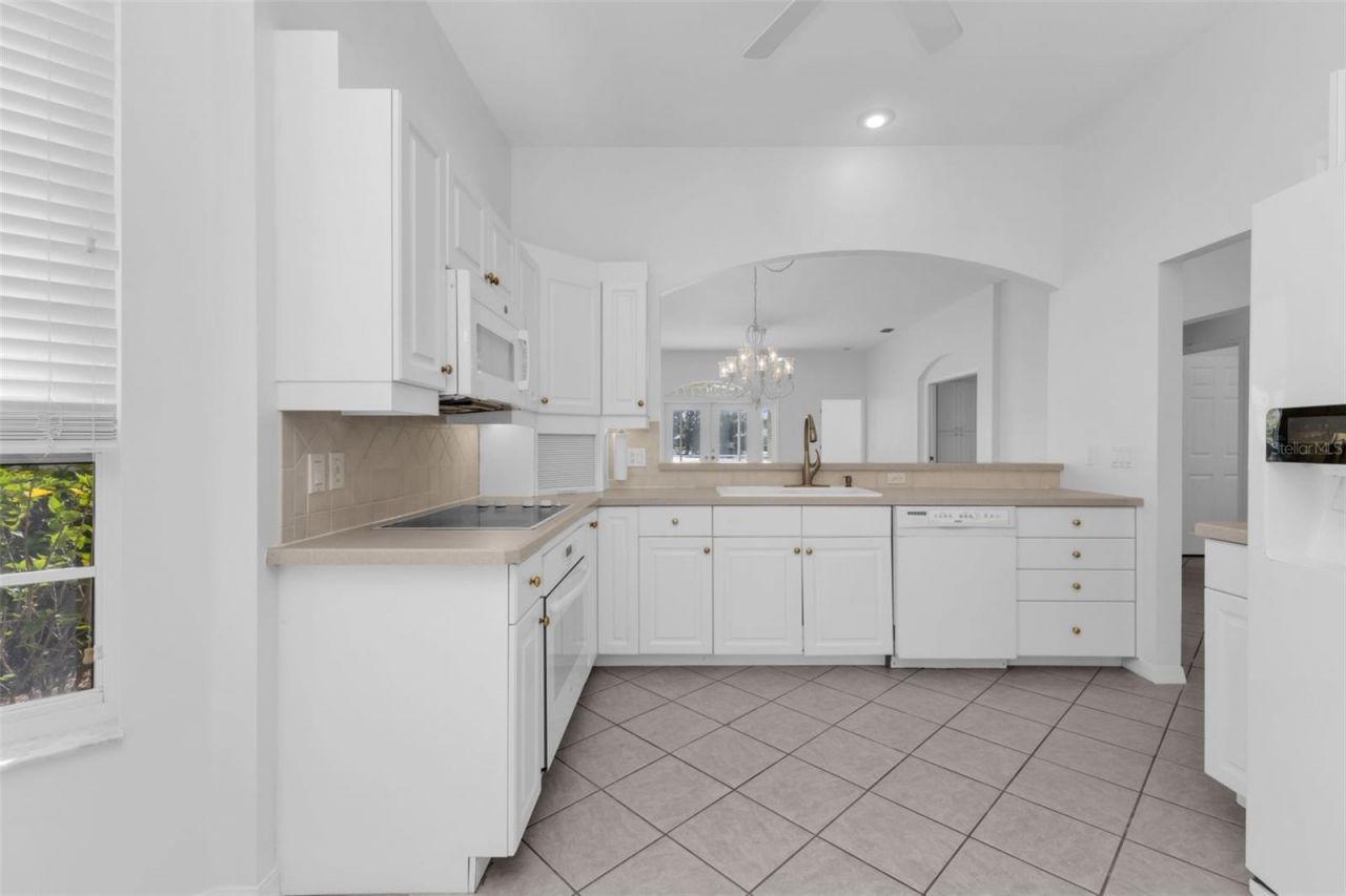 878 Chalmers Drive, Unit 878, Venice, FL 34293 Photo