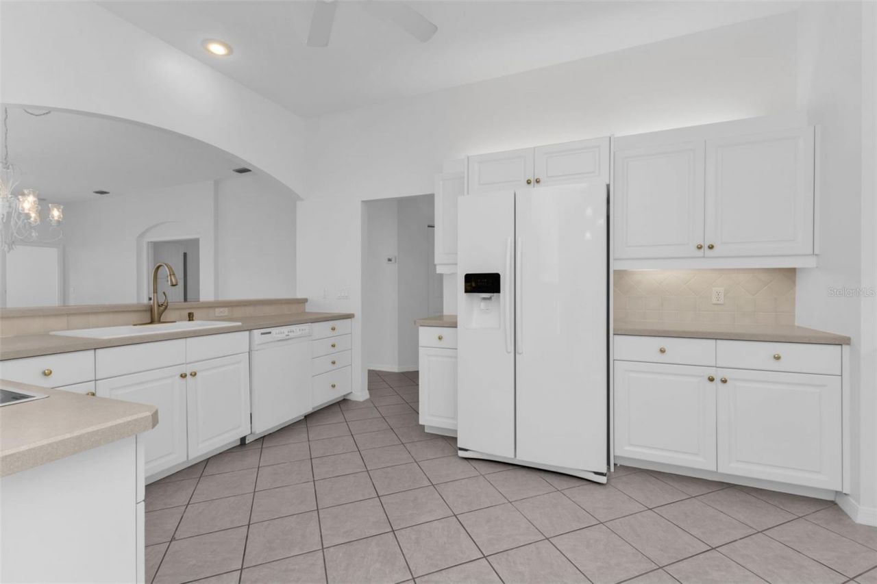 878 Chalmers Drive, Unit 878, Venice, FL 34293 Photo