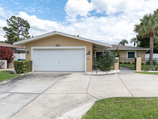 4801 SHORE ACRES BOULEVARD NE, ST PETERSBURG, FL 33703