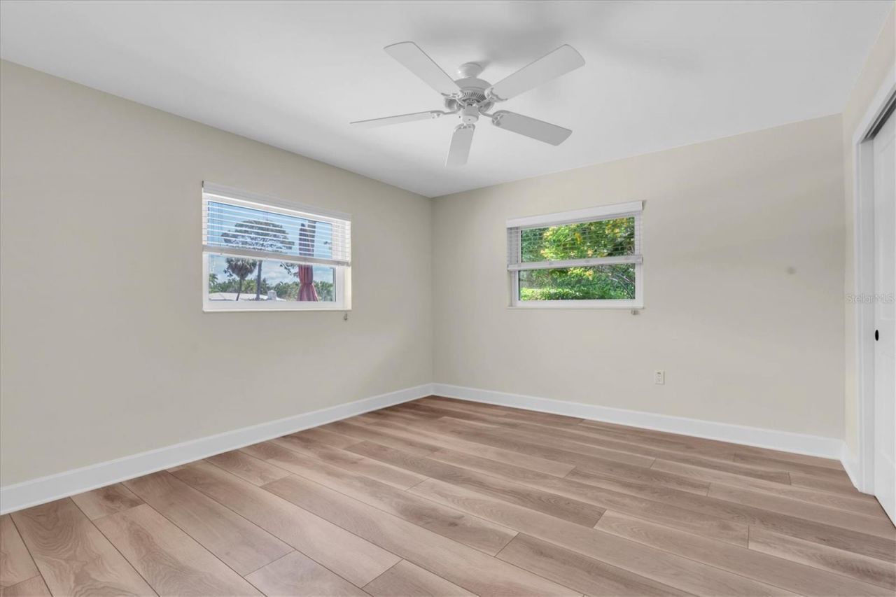 4801 Shore Acres Boulevard Ne, Saint Petersburg, FL 33703 Photo