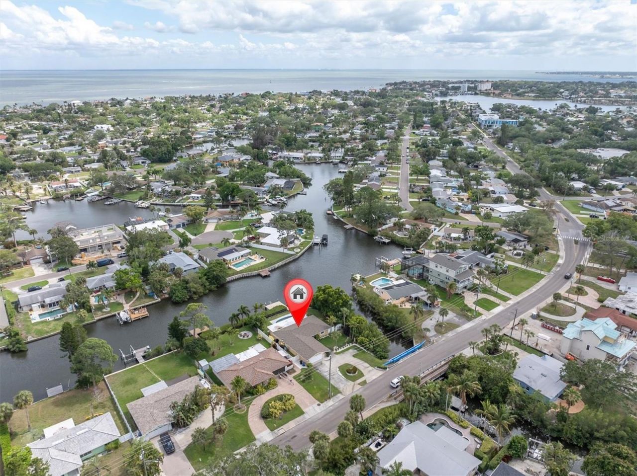4801 Shore Acres Boulevard Ne, Saint Petersburg, FL 33703 Photo