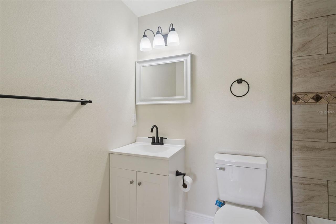 1109 Valencia Avenue, Haines City, FL 33844 Photo