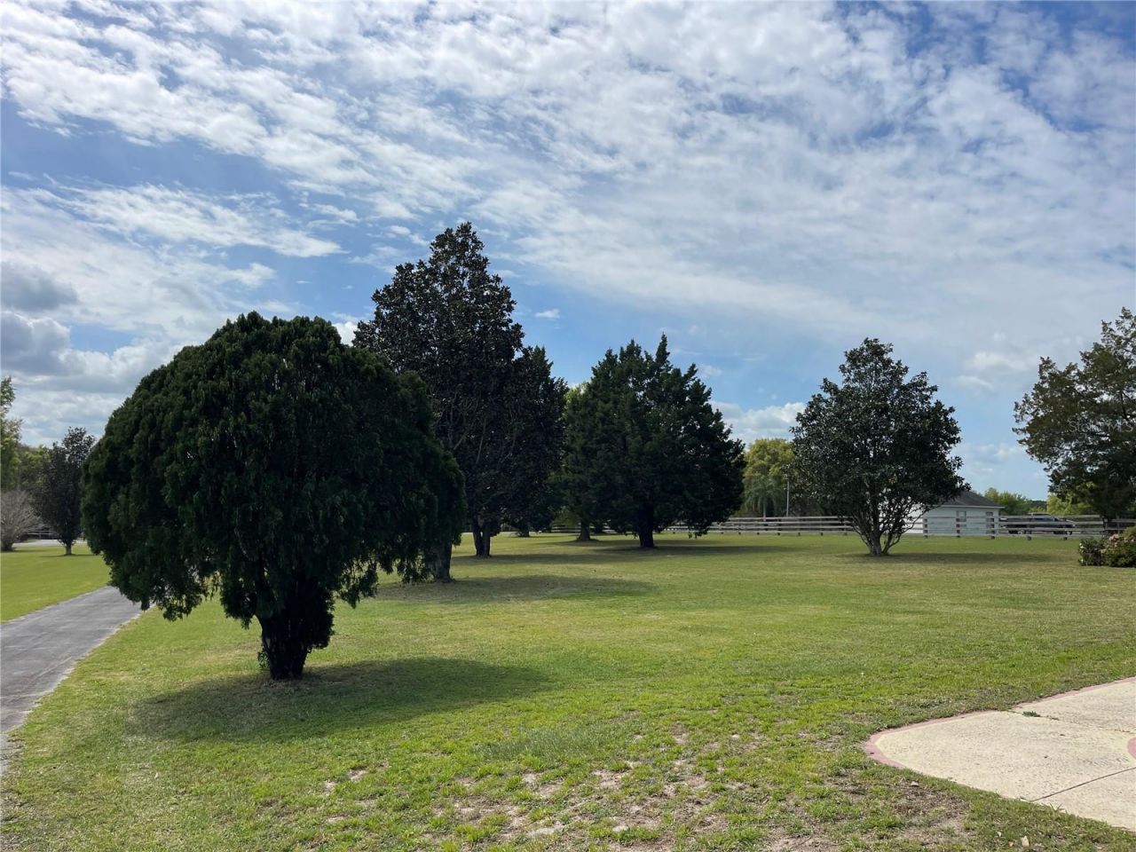 15121 SE 175th Street , Weirsdale, FL 32195 Photo