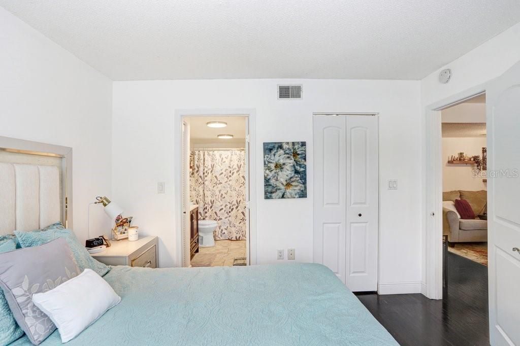 13602 S Village Drive , Unit 1205, Tampa, FL 33618 Photo