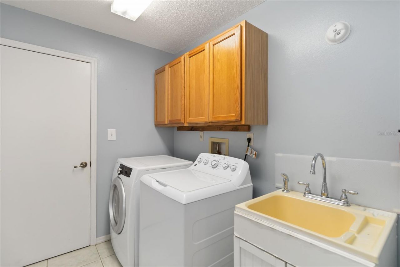 11530 Pumpkin Seed Court , Orlando, FL 32821 Photo