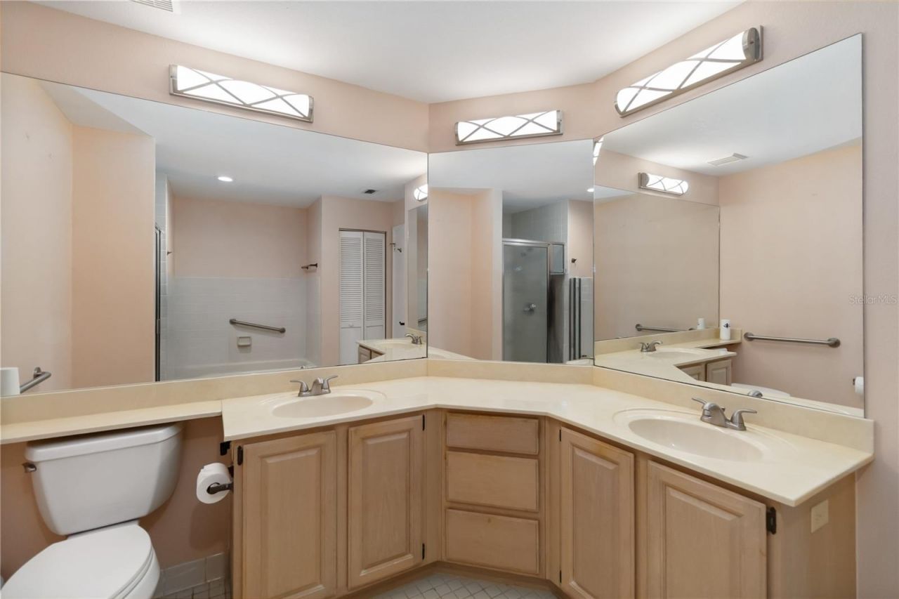 11530 Pumpkin Seed Court , Orlando, FL 32821 Photo